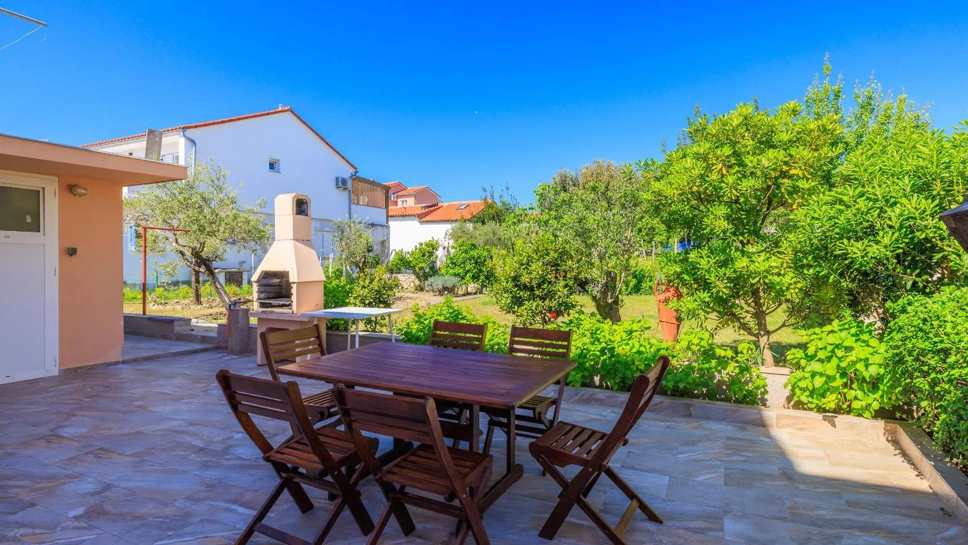 Apartments Ivan C Lopar Croatia