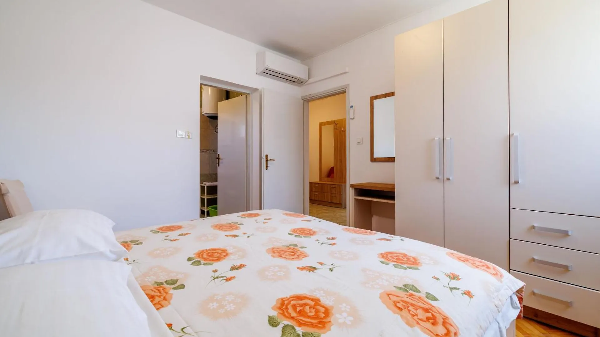Apartments Ivan C Lopar Croatia