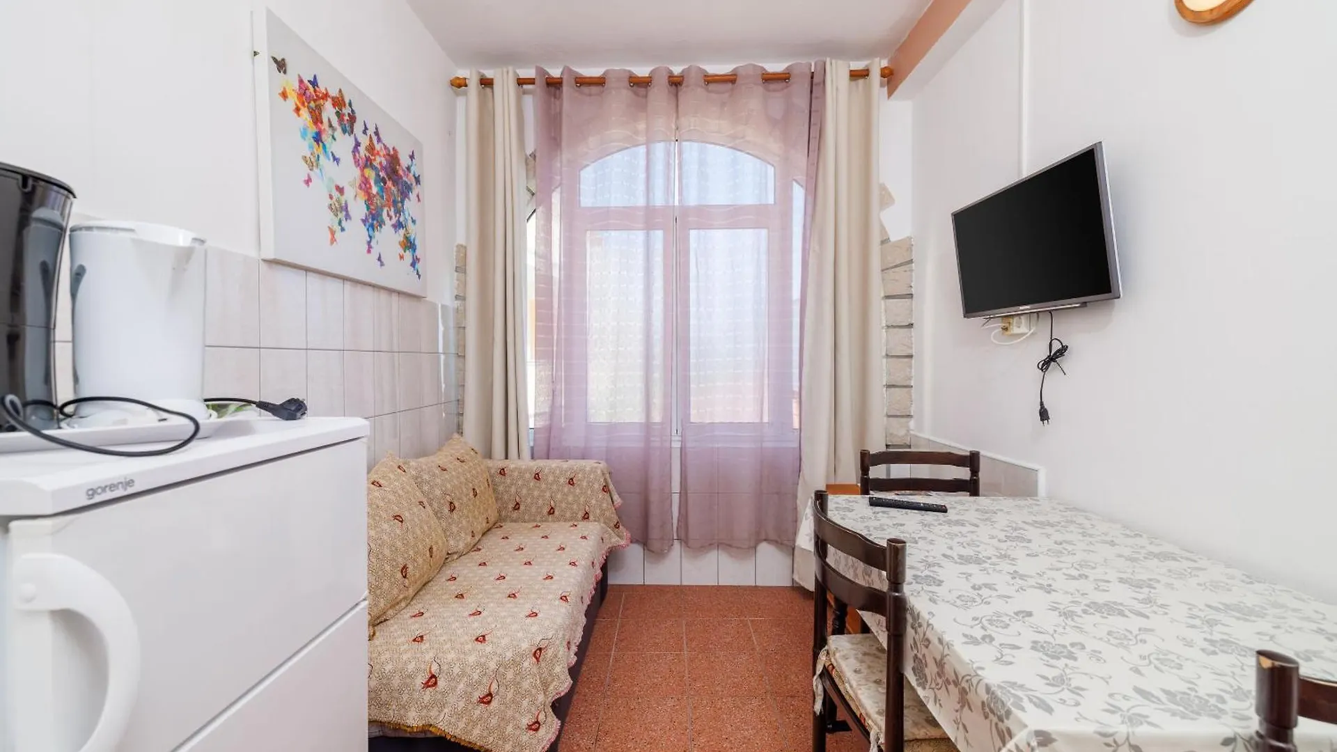 Apartments Ivan C Lopar 0*,  Croatia