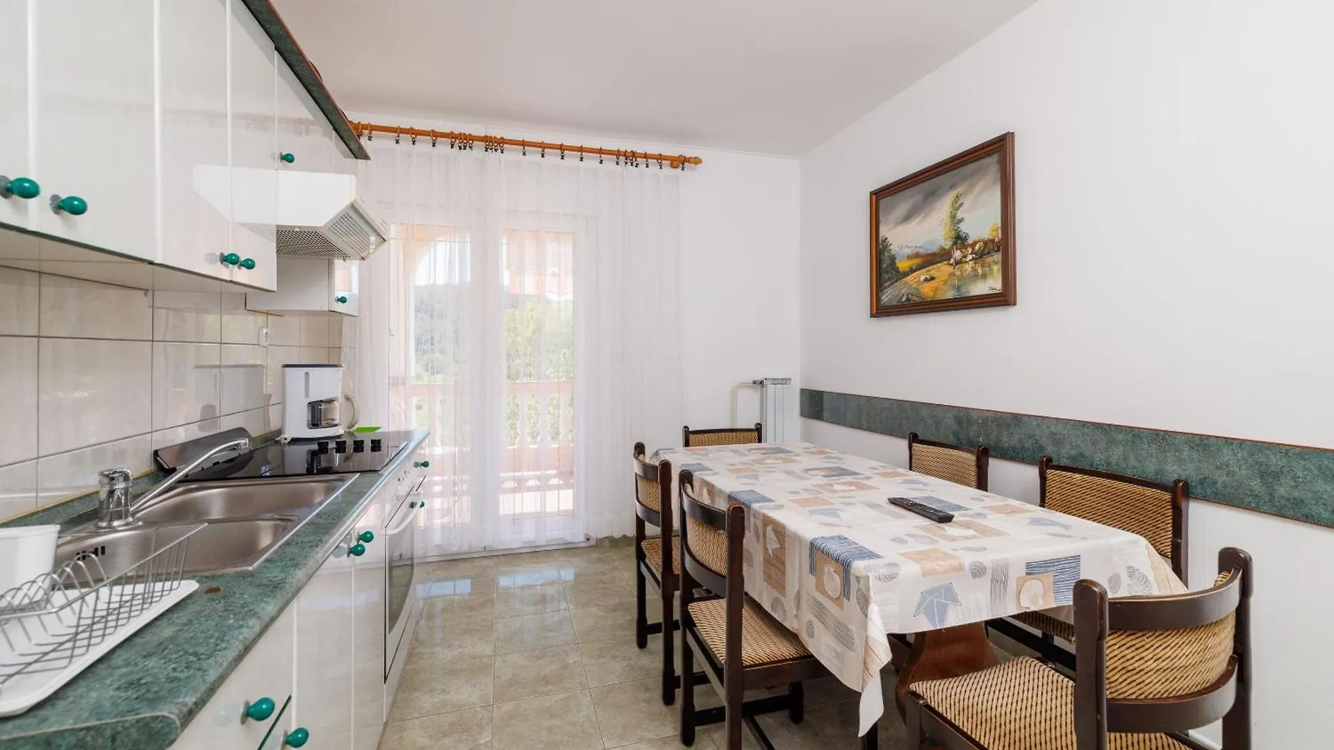 Apartments Ivan C Lopar