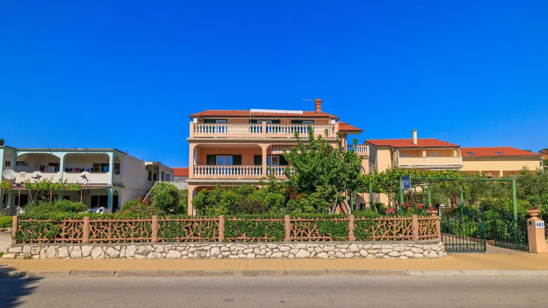 Apartments Ivan C Lopar 0*,  Croatia